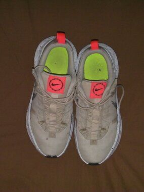 Mens Niki 9.5 Shoes